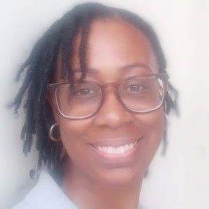 Meet your Posher, Karon